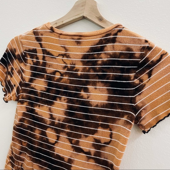 Reverse Dyed Crop Top - Picture 4 of 6